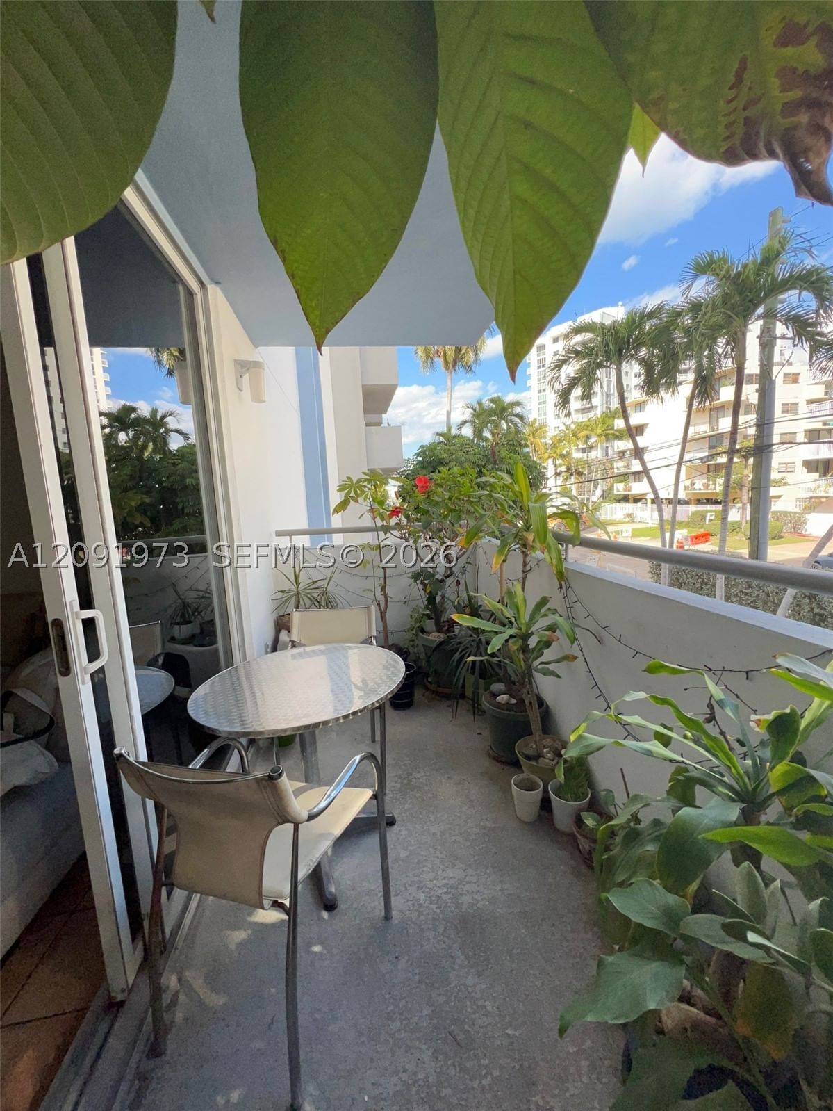 Real estate property located at 1658 Bay Rd #203, Miami-dade, Lincoln Palace Condo, Miami Beach, FL