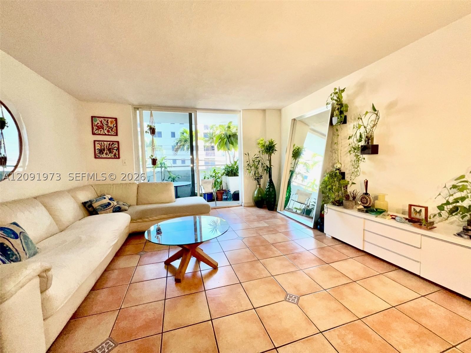 Real estate property located at 1658 Bay Rd #203, Miami-dade, Lincoln Palace Condo, Miami Beach, FL