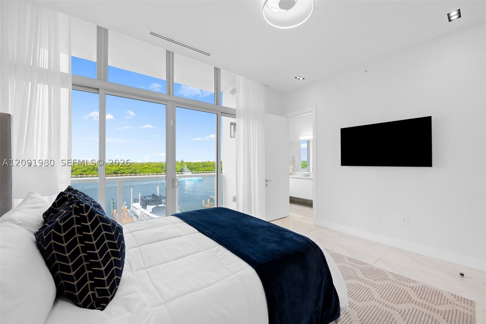 Real estate property located at 2860 Ocean Dr, Broward, Hollywood Beach Second Ad, Hollywood, FL
