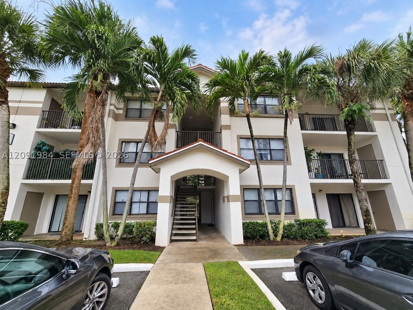 Real estate property located at 620 Park Rd #25-2, Broward, Hollywood Parc Condominiu, Hollywood, FL