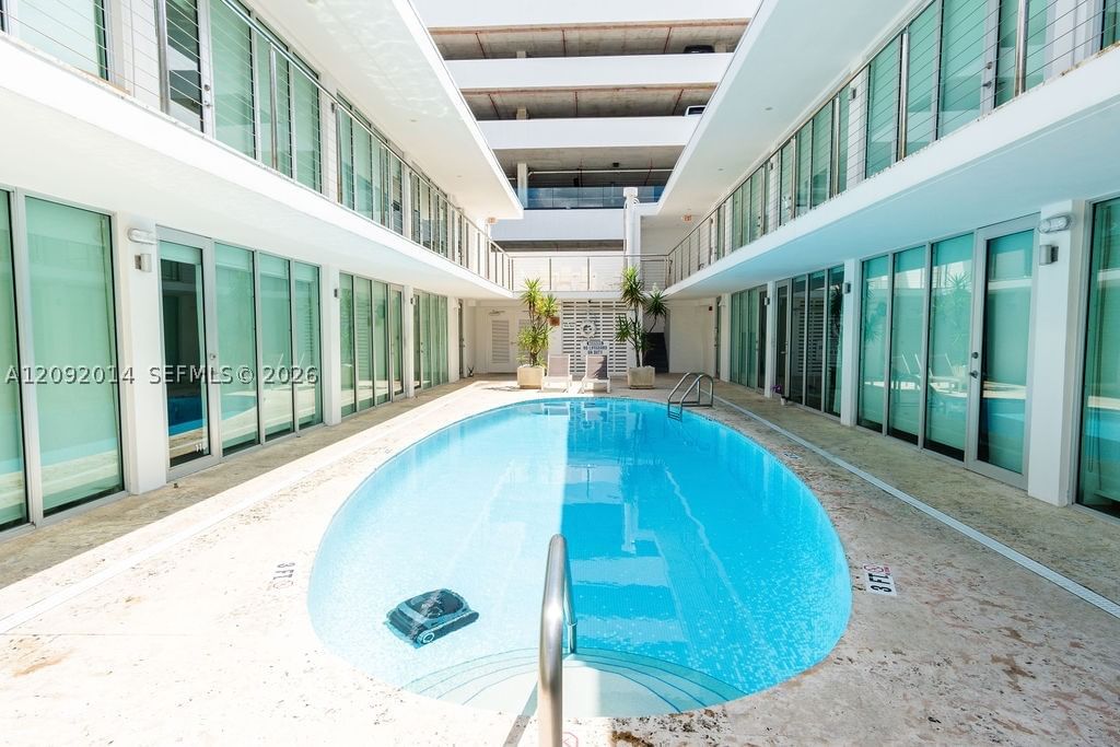 Real estate property located at 1601 West Ave #209, Miami-dade, Fontana Condo, Miami Beach, FL