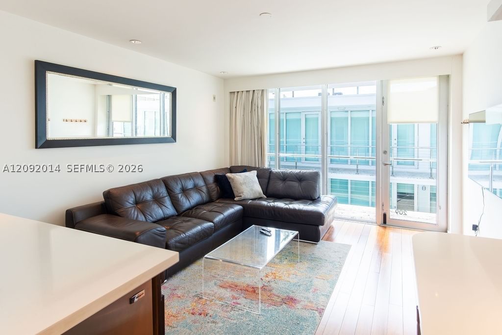Real estate property located at 1601 West Ave #209, Miami-dade, Fontana Condo, Miami Beach, FL