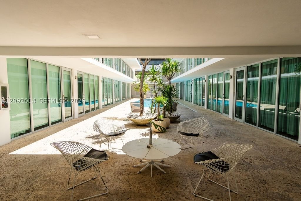 Real estate property located at 1601 West Ave #209, Miami-dade, Fontana Condo, Miami Beach, FL