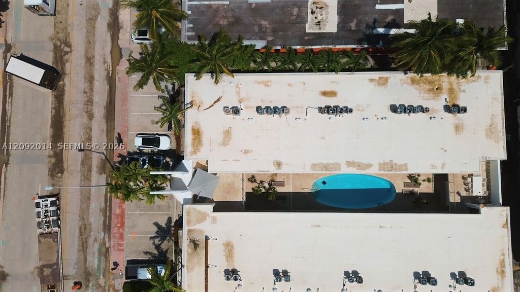 Real estate property located at 1601 West Ave #209, Miami-dade, Fontana Condo, Miami Beach, FL