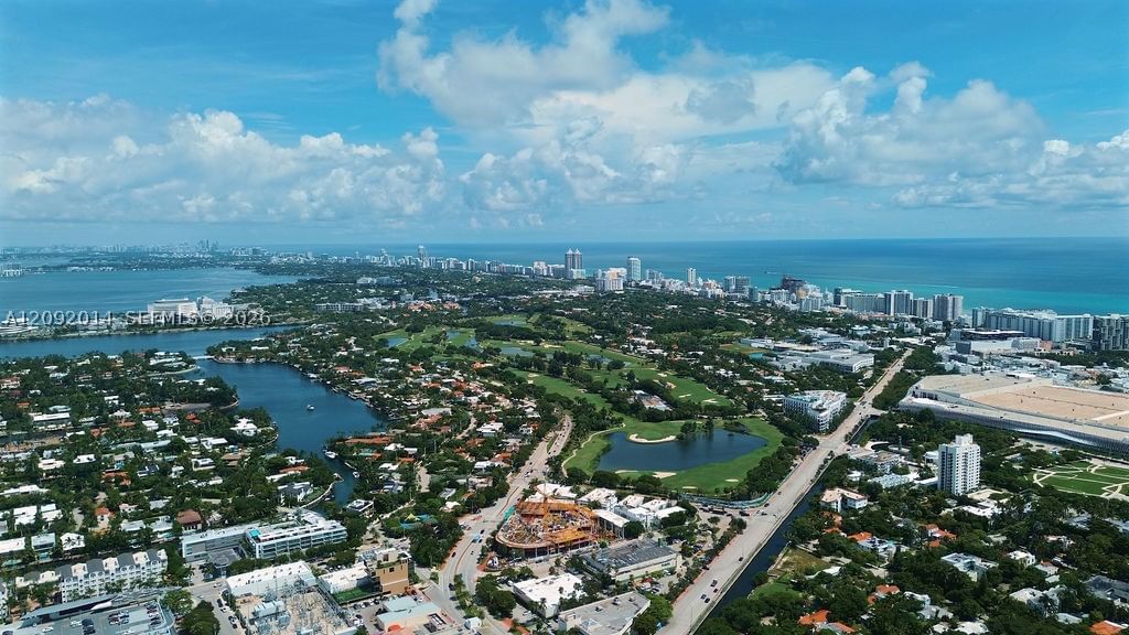 Real estate property located at 1601 West Ave #209, Miami-dade, Fontana Condo, Miami Beach, FL
