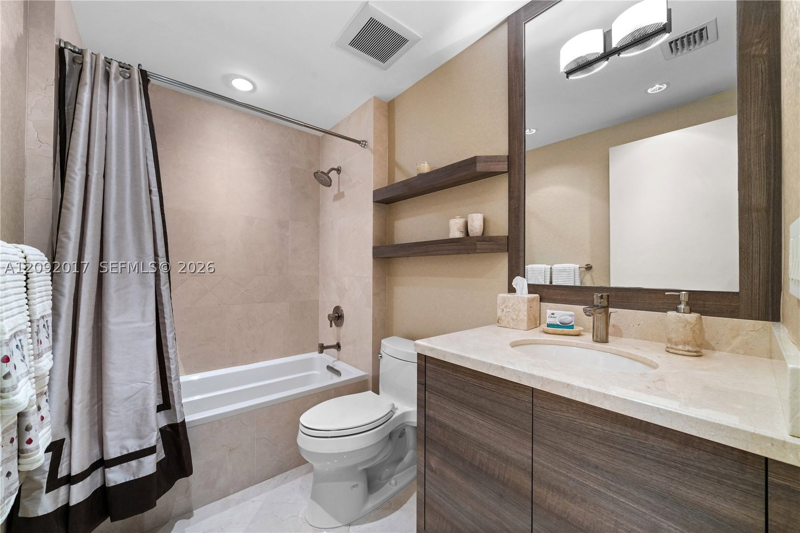 Real estate property located at 9999 Collins Ave #9J, Miami-dade, Bal Harbour Tower Condo, Bal Harbour, FL