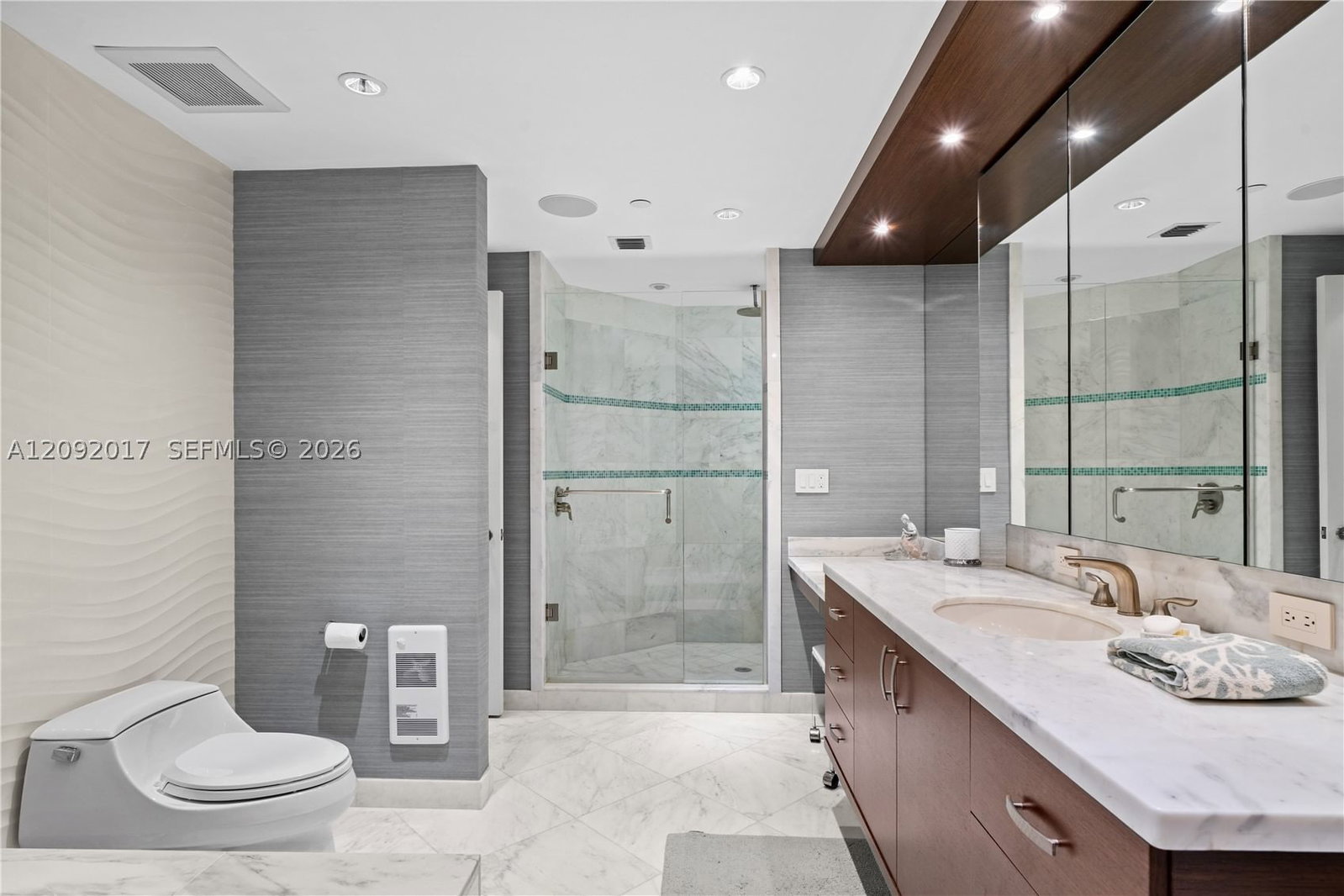Real estate property located at 9999 Collins Ave #9J, Miami-dade, Bal Harbour Tower Condo, Bal Harbour, FL