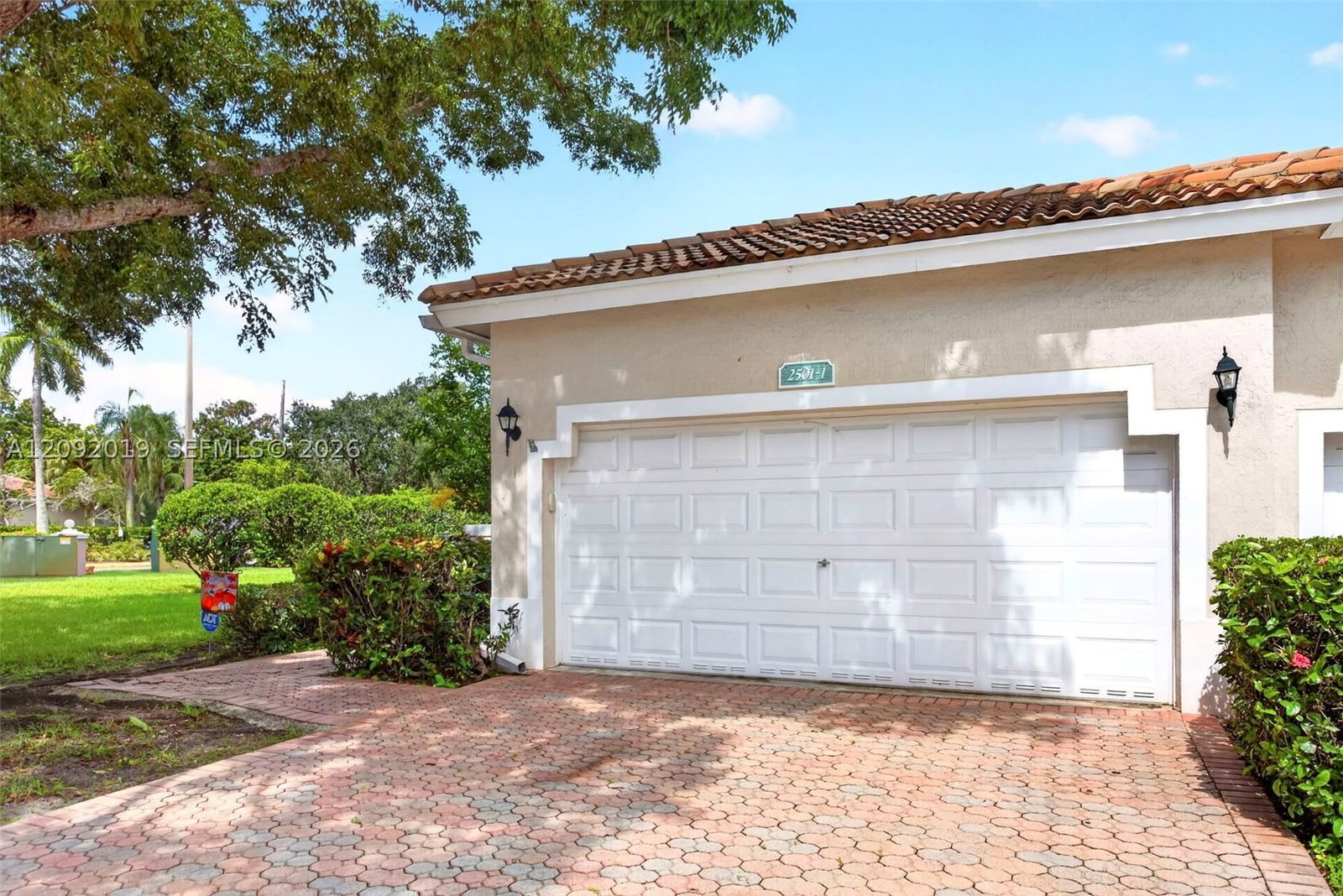 Real estate property located at 2501 Aragon Blvd #1, Broward, Regency Homes At Sunrise, Sunrise, FL