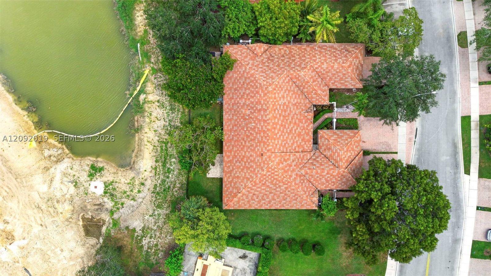 Real estate property located at 2501 Aragon Blvd #1, Broward, Regency Homes At Sunrise, Sunrise, FL