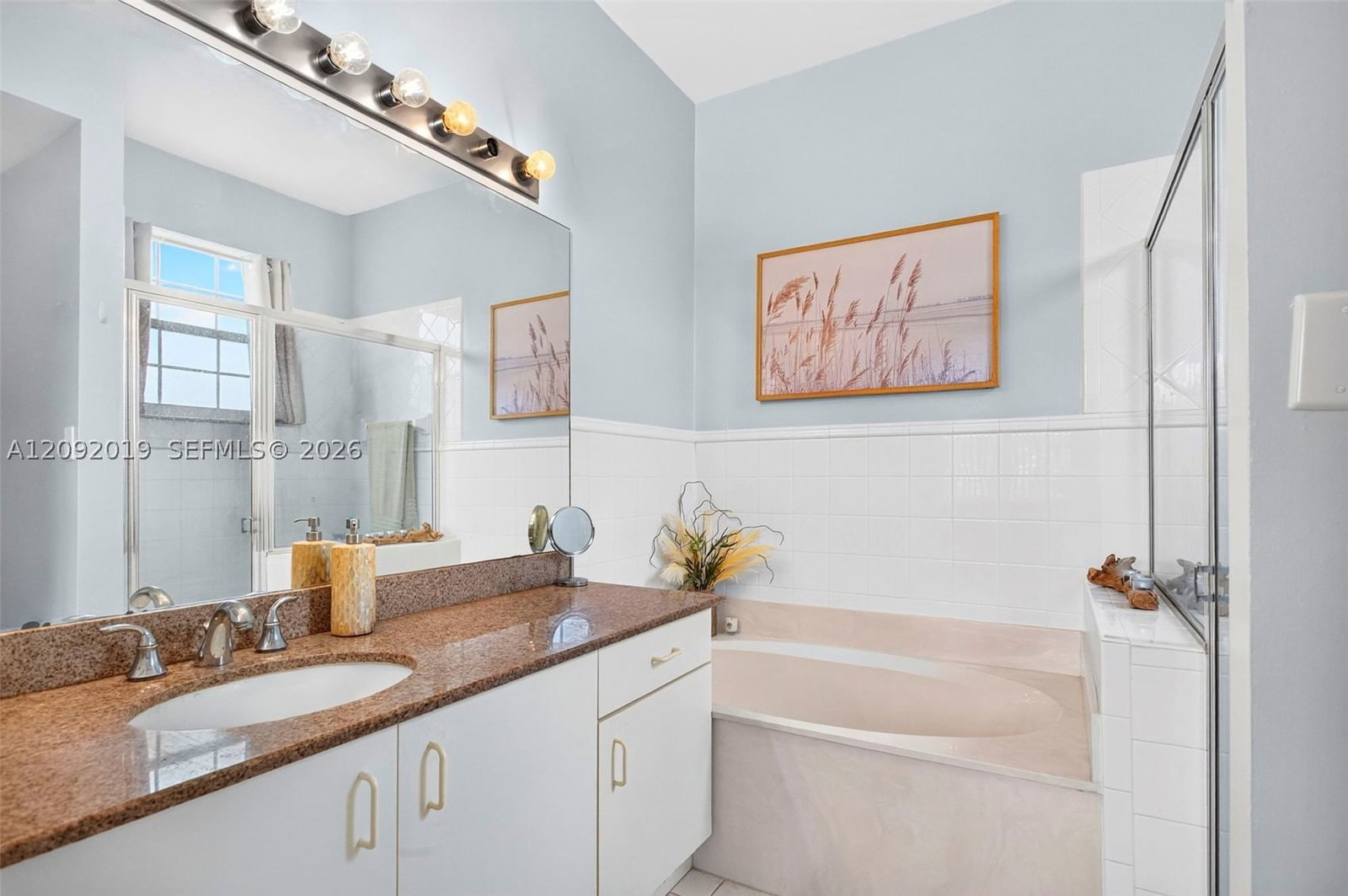 Real estate property located at 2501 Aragon Blvd #1, Broward, Regency Homes At Sunrise, Sunrise, FL