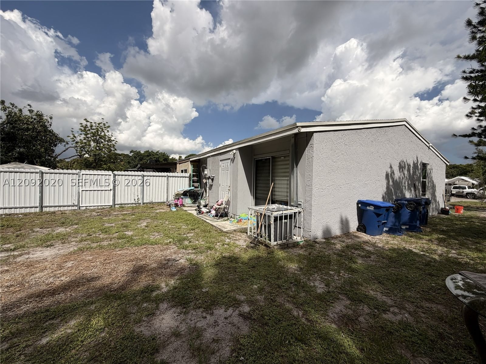 Real estate property located at 3814 213th St, Miami-dade, Vista Verde Townhouse Sec, Miami Gardens, FL