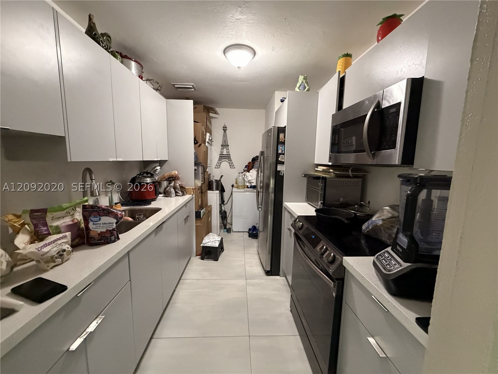 Real estate property located at 3814 213th St, Miami-dade, Vista Verde Townhouse Sec, Miami Gardens, FL