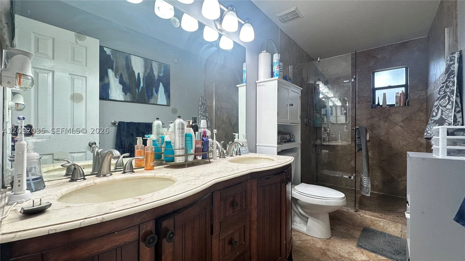 Real estate property located at 5012 University Dr, Broward, Saddle-up Plat, Davie, FL