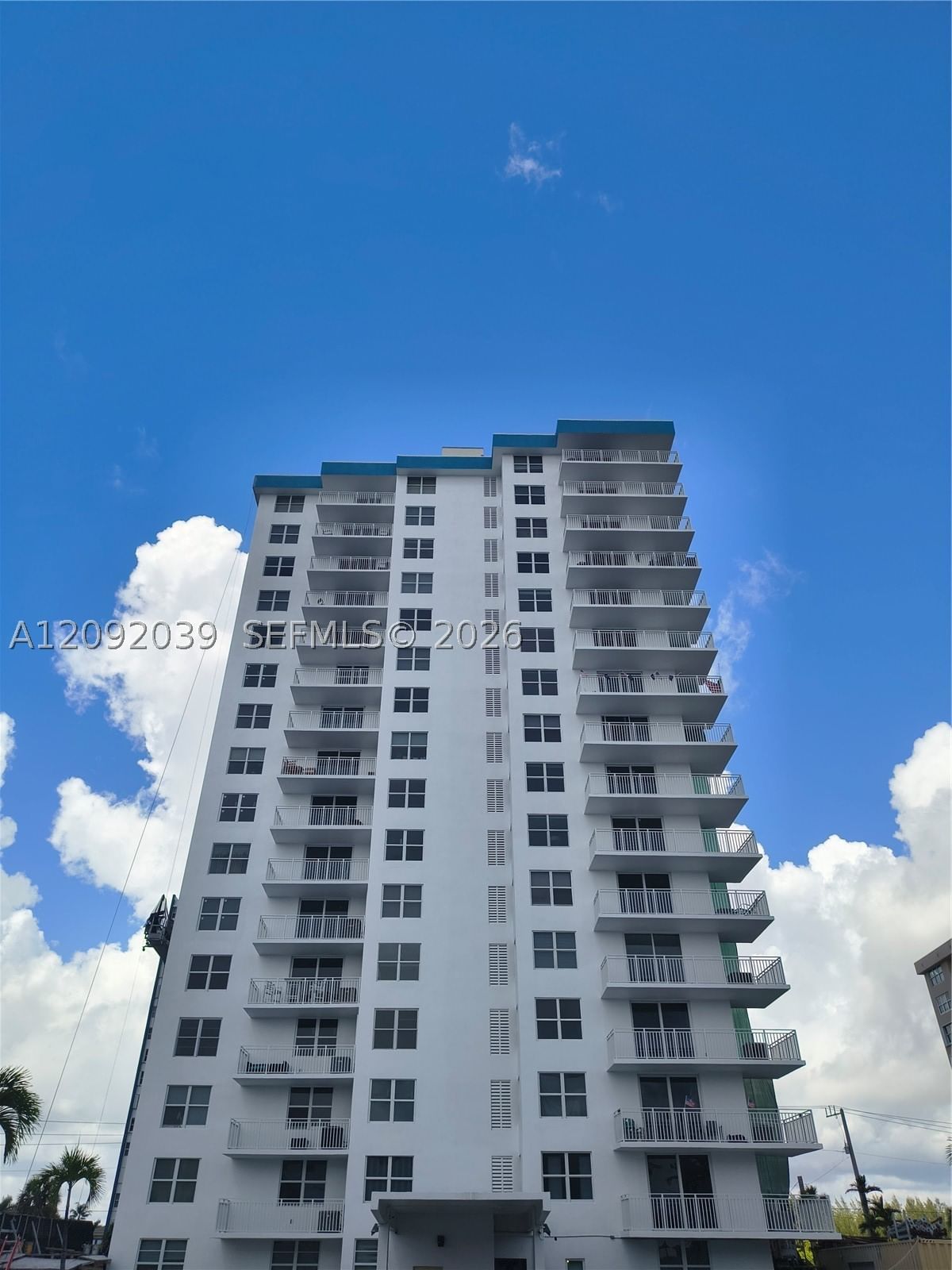 Real estate property located at 1501 Ocean Dr #605, Broward, Oxford Towers Condo, Hollywood, FL