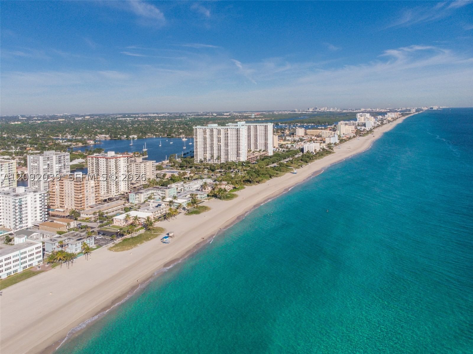 Real estate property located at 1501 Ocean Dr #605, Broward, Oxford Towers Condo, Hollywood, FL