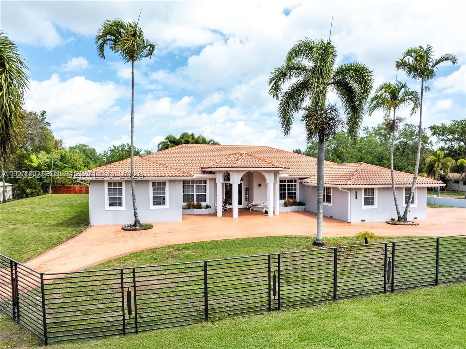 Real estate property located at 5303 111TH TER, Broward, Sehata Plat, Davie, FL