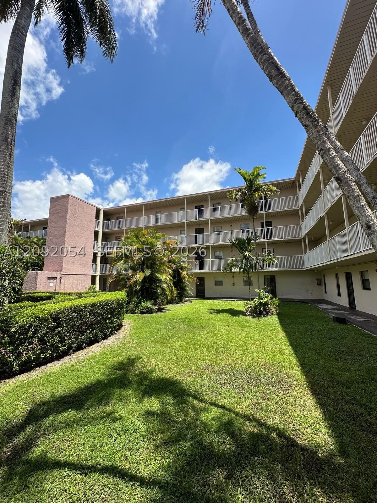 Real estate property located at 2800 56th Ave G201, Broward, Brookfield Square Condo, Lauderhill, FL