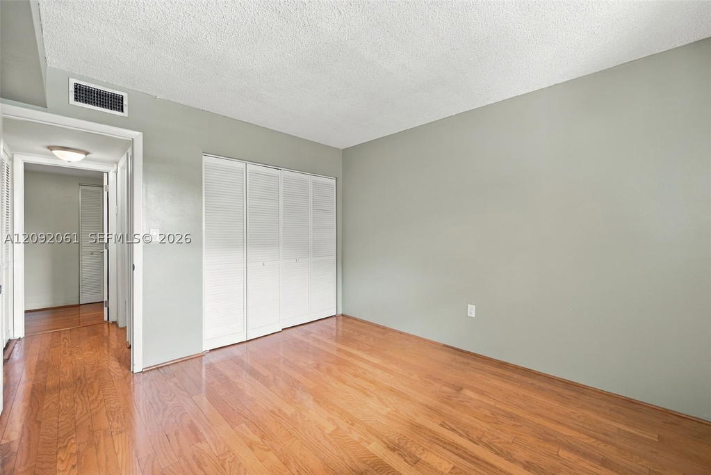 Real estate property located at 6555 Broward Blvd #309, Broward, Plantation Club C Condo, Plantation, FL