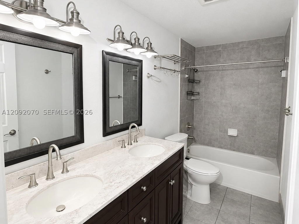 Real estate property located at 985 10th St, Miami-dade, Lawrence Est Land Cos Sub, Miami, FL