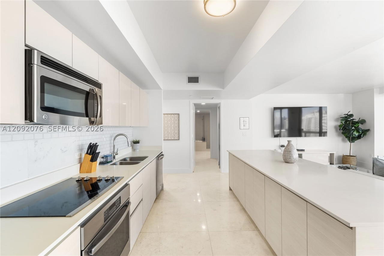 Real estate property located at 2600 Hallandale Beach Blvd T1601, Broward, Beachwalk Condominium, Hallandale Beach, FL