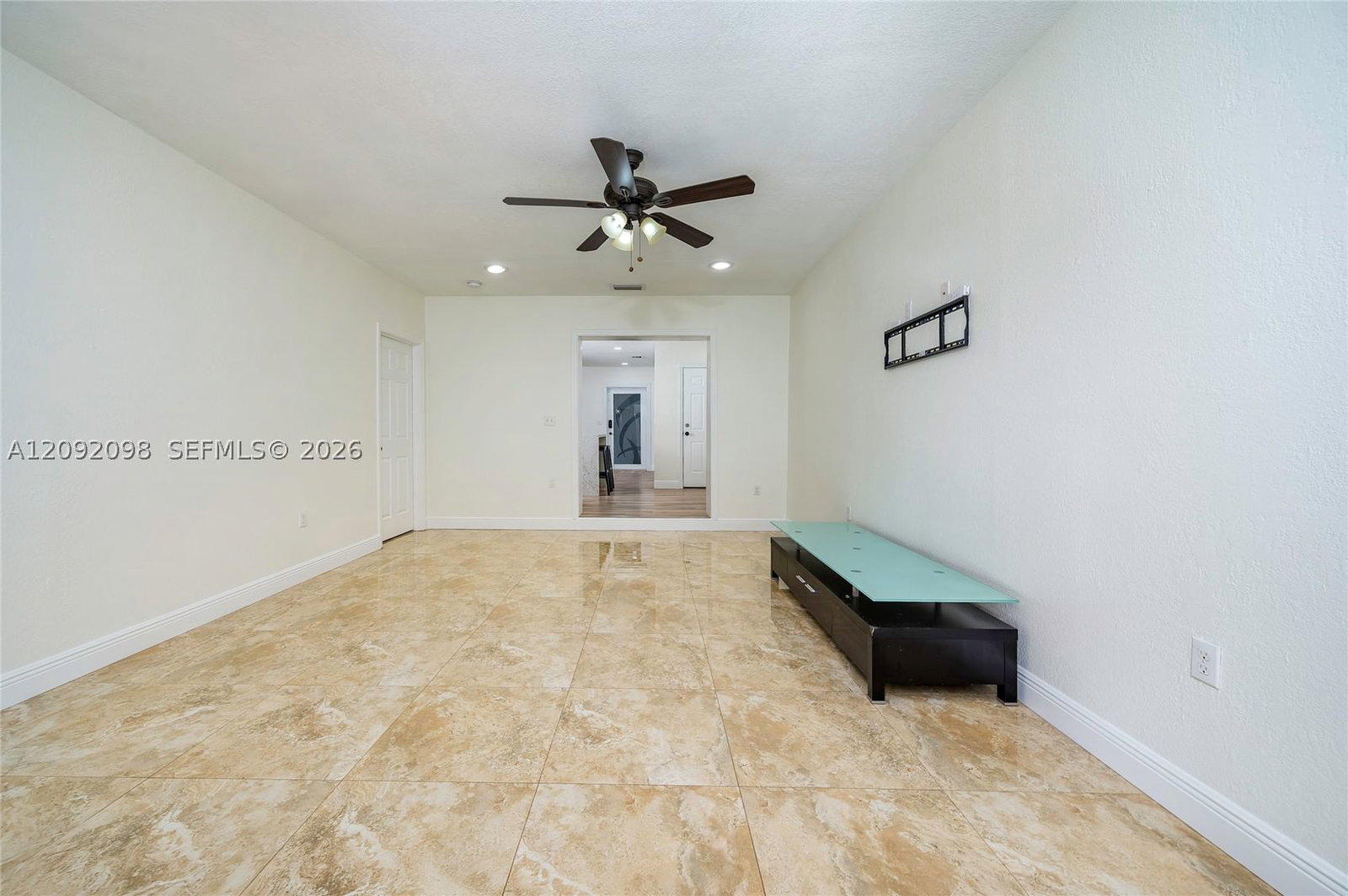 Real estate property located at 589 Miller Dr, Miami-dade, Foust Sub, Miami Springs, FL