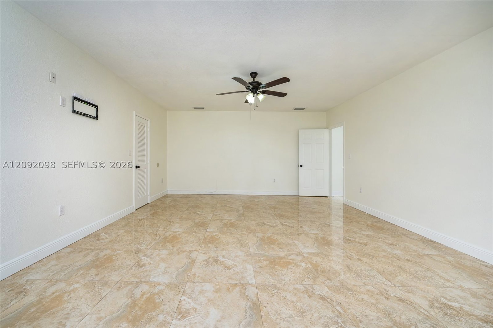 Real estate property located at 589 Miller Dr, Miami-dade, Foust Sub, Miami Springs, FL