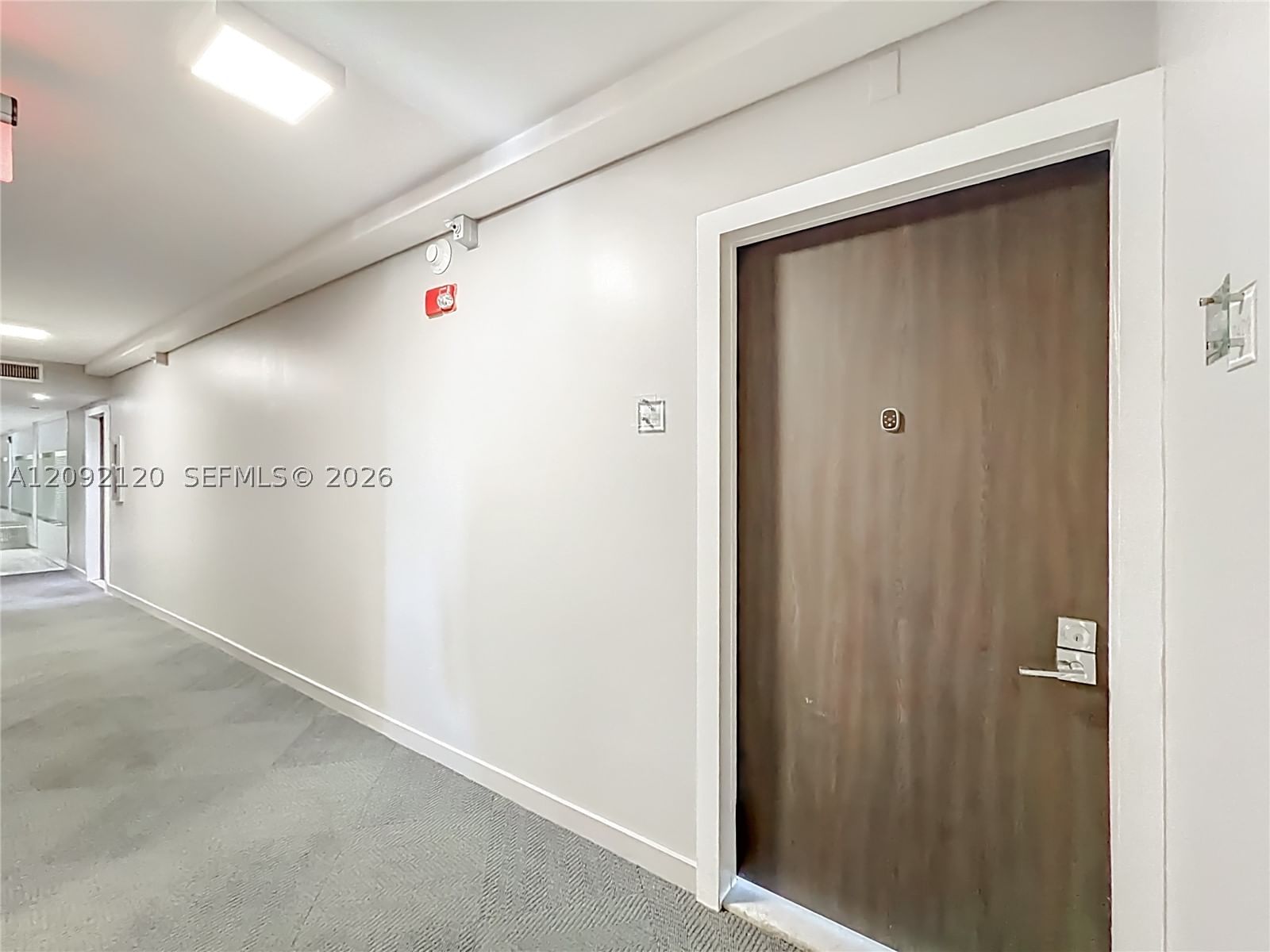 Real estate property located at 20301 Country Club Dr. #2428, Miami-dade, Coronado Condo- Tower Ii, Aventura, FL