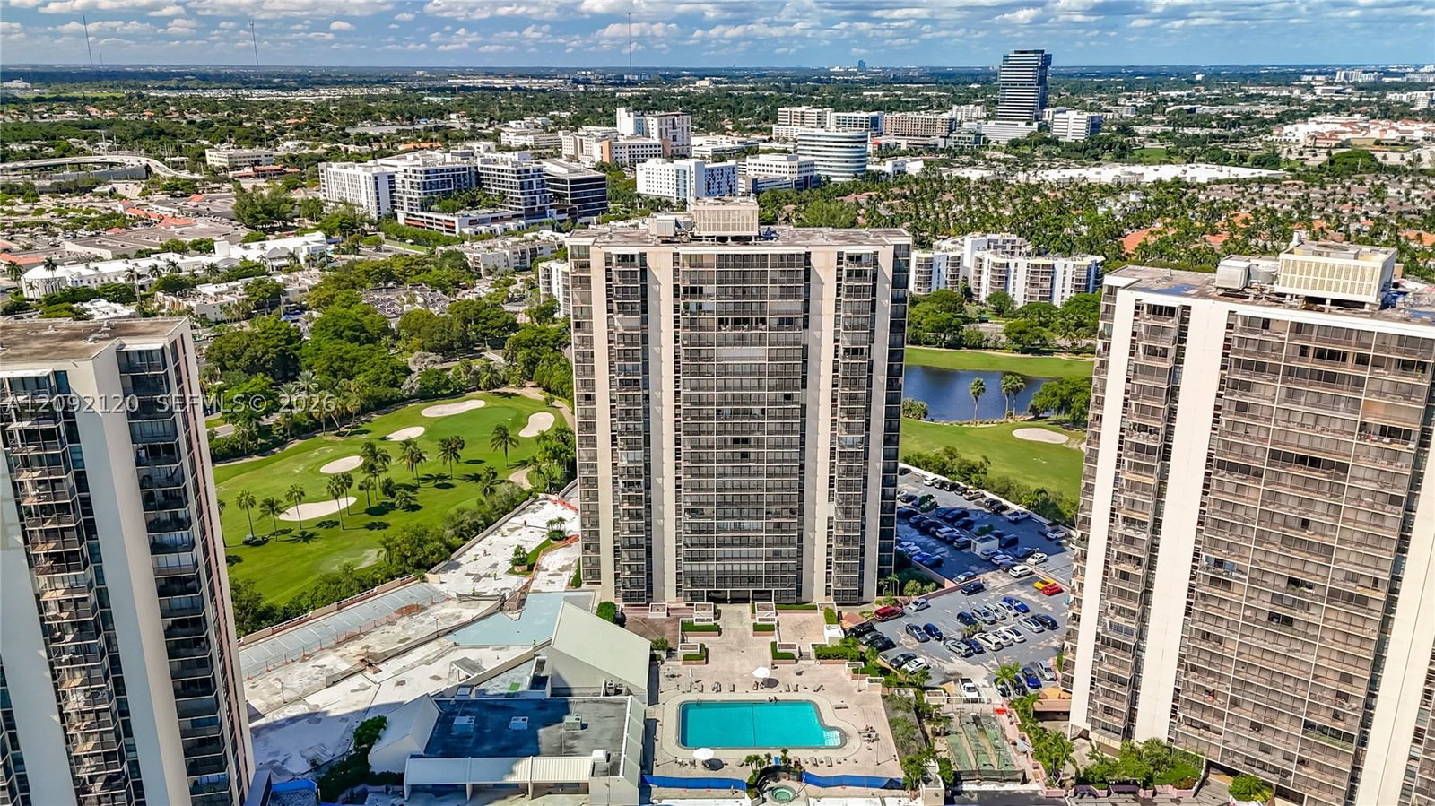 Real estate property located at 20301 Country Club Dr. #2428, Miami-dade, Coronado Condo- Tower Ii, Aventura, FL
