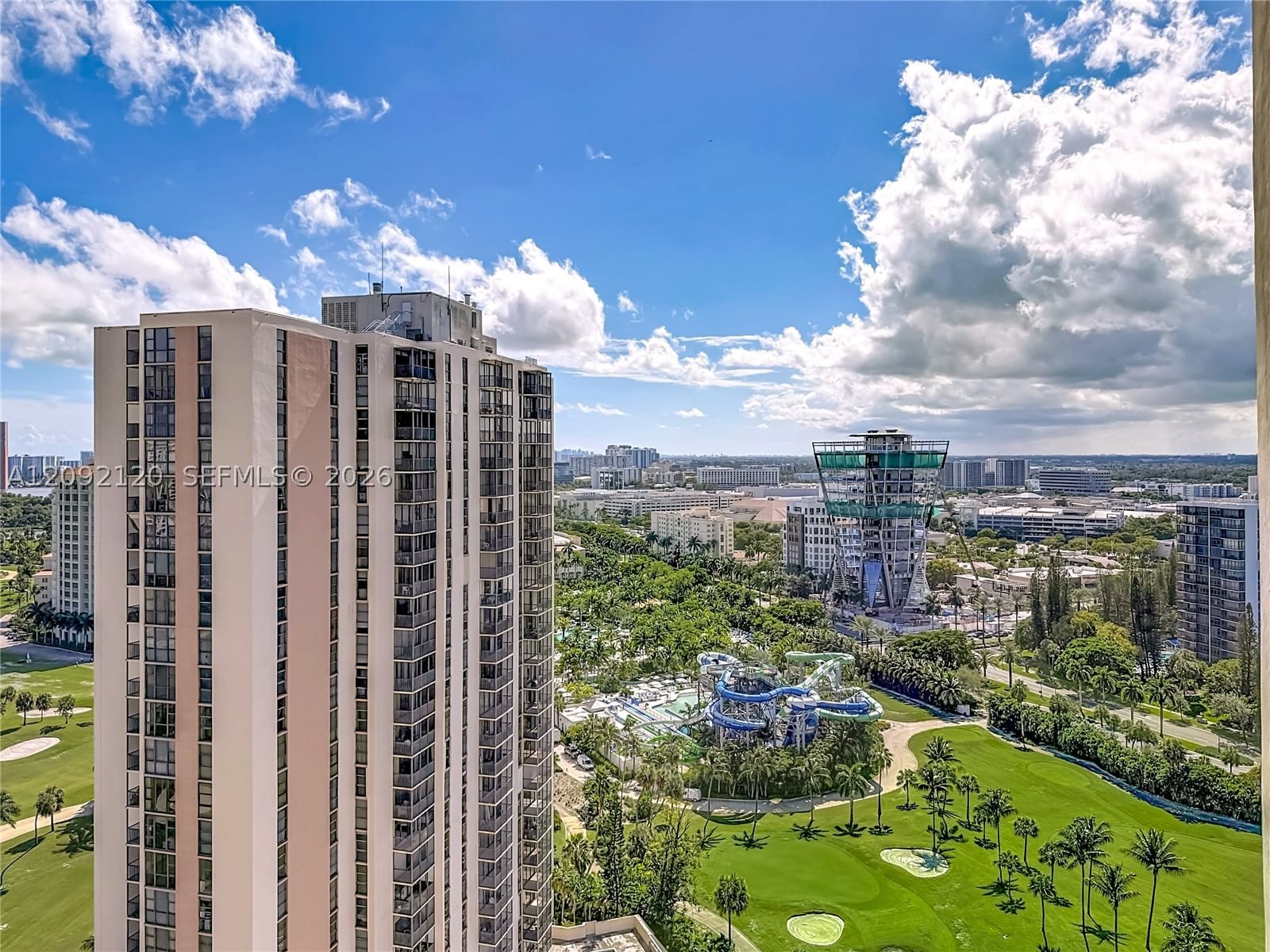 Real estate property located at 20301 Country Club Dr. #2428, Miami-dade, Coronado Condo- Tower Ii, Aventura, FL