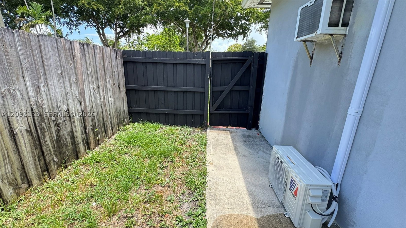 Real estate property located at 13260 Miami Ct, Miami-dade, Breezeswept Estates 2nd A, North Miami, FL