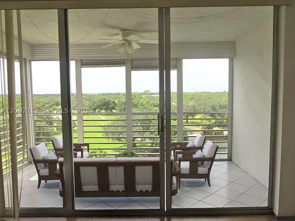 Real estate property located at 3499 Oaks Way #708, Broward, No 117 Palm-aire Country, Pompano Beach, FL