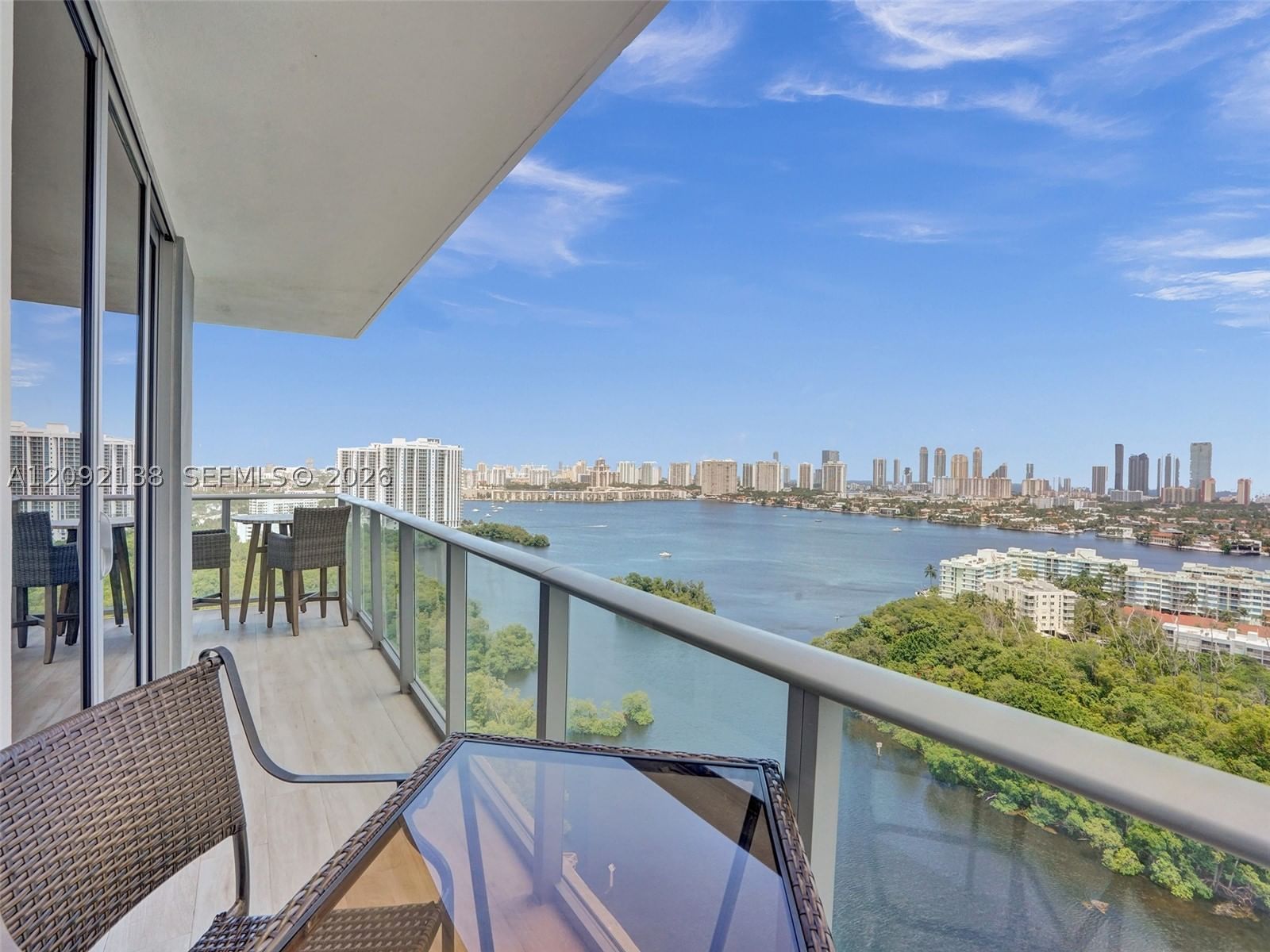 Real estate property located at 16385 Biscayne Blvd #2107, Miami-dade, The Harbour North Condo, North Miami Beach, FL