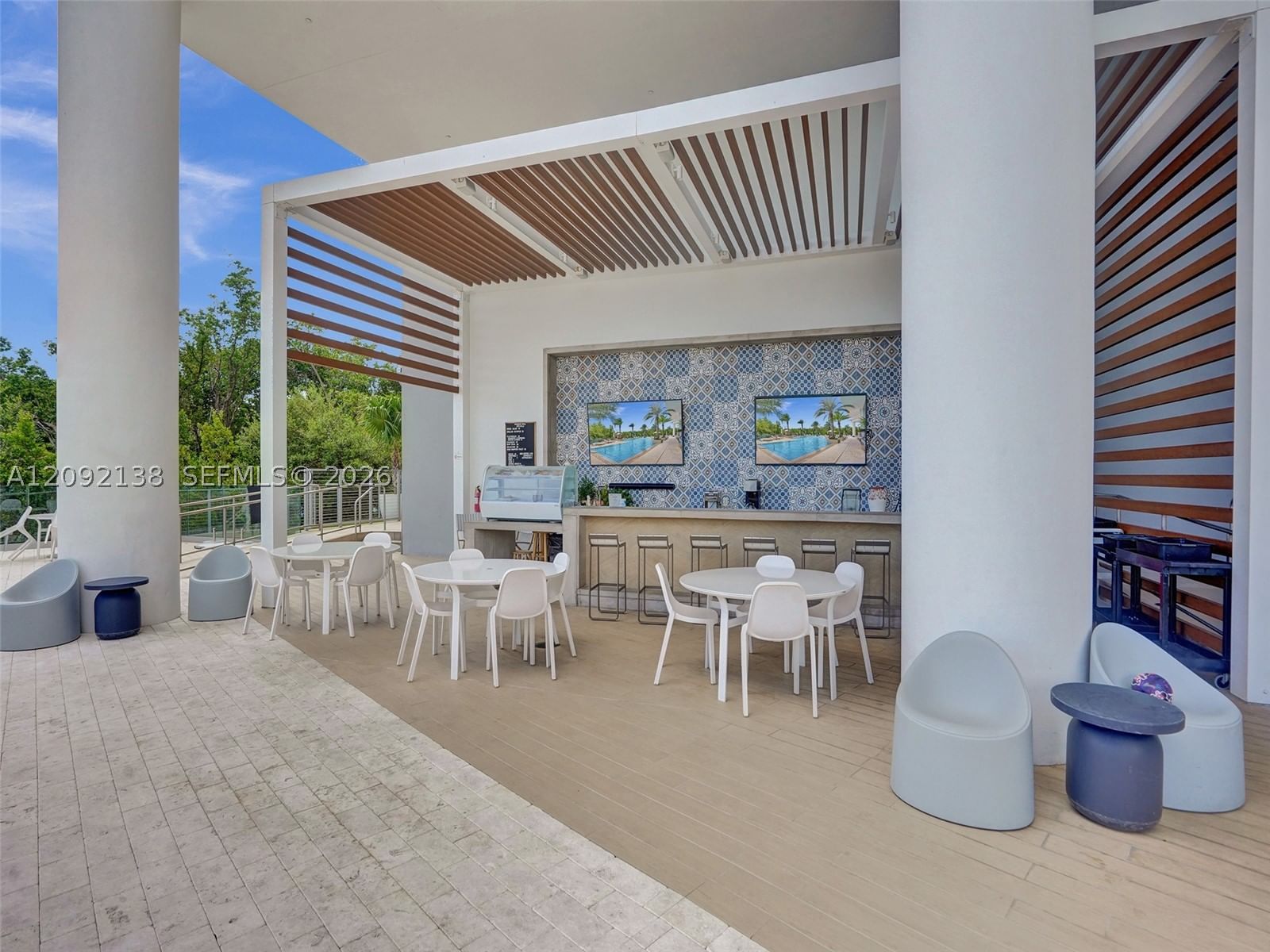 Real estate property located at 16385 Biscayne Blvd #2107, Miami-dade, The Harbour North Condo, North Miami Beach, FL