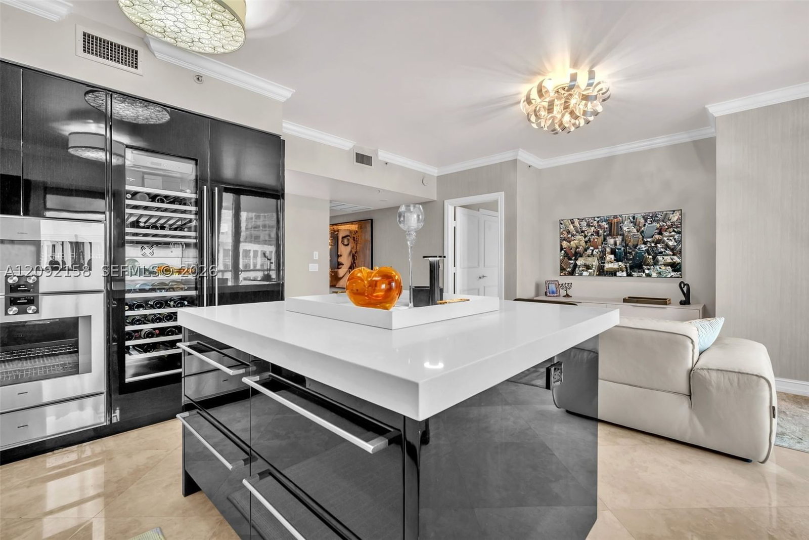 Real estate property located at 333 Las Olas Way #2409, Broward, Las Olas River House Cond, Fort Lauderdale, FL