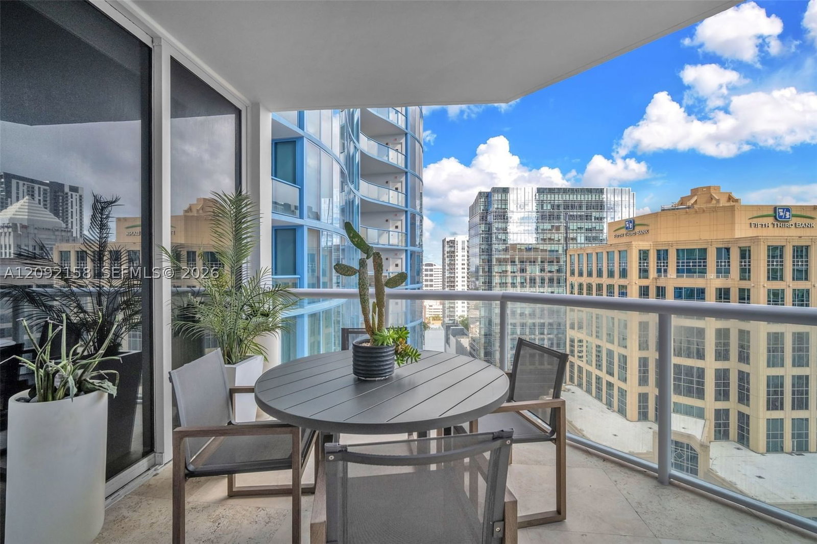 Real estate property located at 333 Las Olas Way #2409, Broward, Las Olas River House Cond, Fort Lauderdale, FL