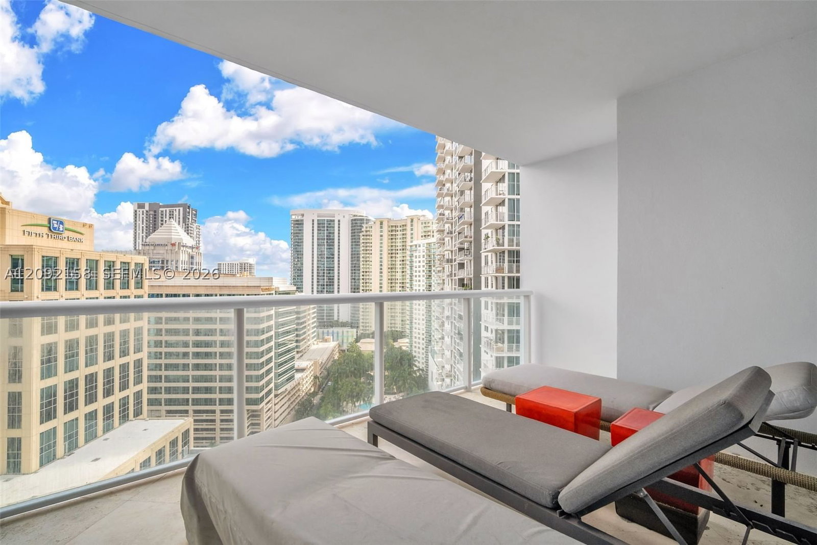 Real estate property located at 333 Las Olas Way #2409, Broward, Las Olas River House Cond, Fort Lauderdale, FL