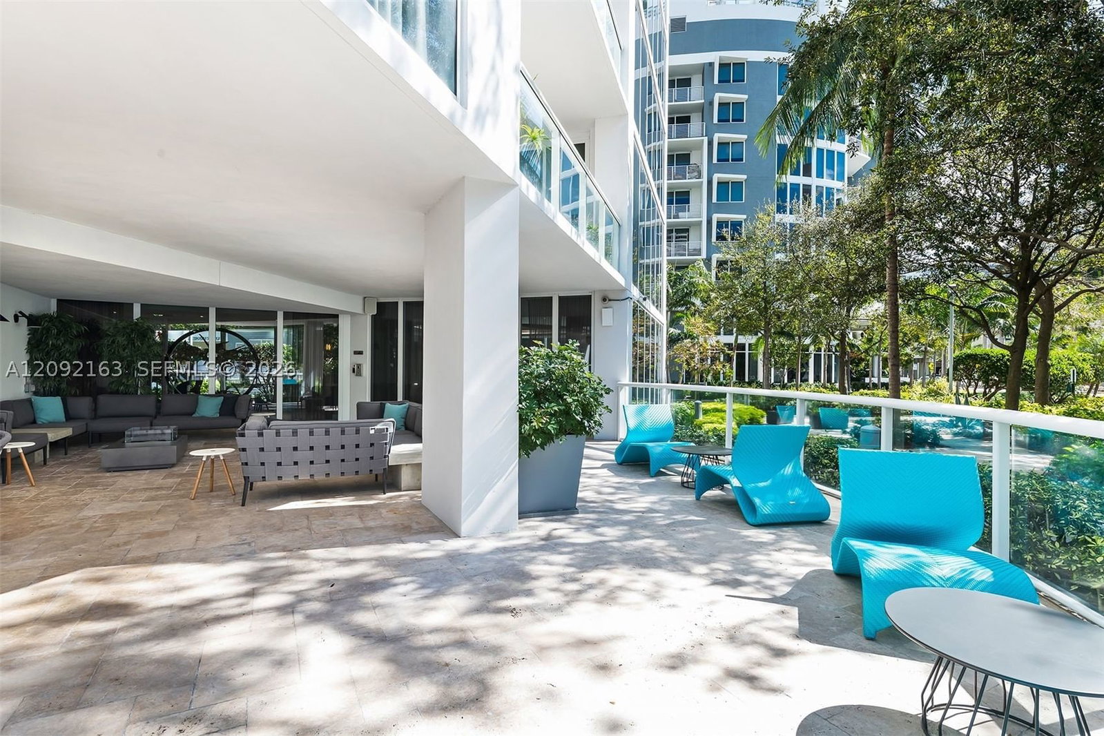 Real estate property located at 333 Las Olas Way #1207, Broward, Las Olas River House Cond, Fort Lauderdale, FL