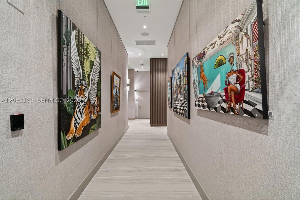 Real estate property located at 333 Las Olas Way #1207, Broward, Las Olas River House Cond, Fort Lauderdale, FL
