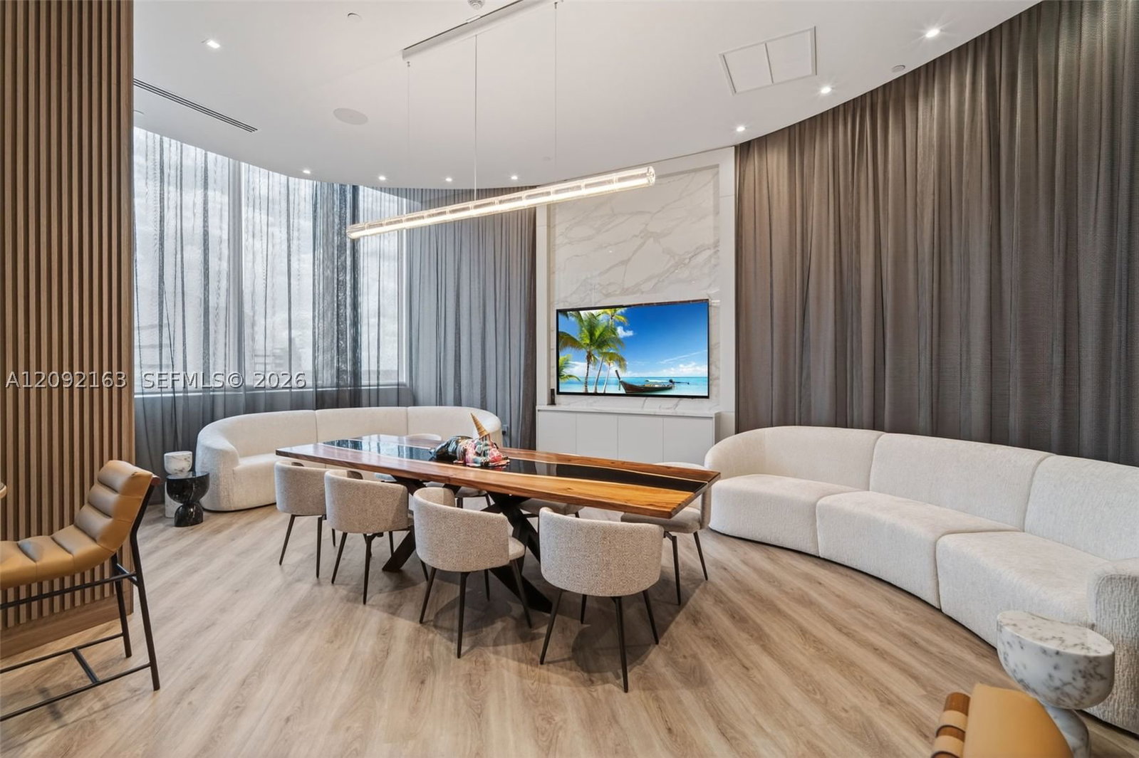 Real estate property located at 333 Las Olas Way #1207, Broward, Las Olas River House Cond, Fort Lauderdale, FL