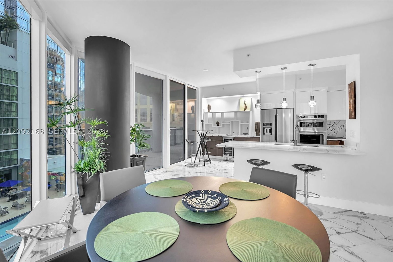 Real estate property located at 333 Las Olas Way #1207, Broward, Las Olas River House Cond, Fort Lauderdale, FL