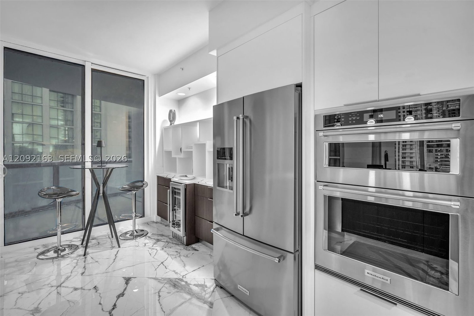 Real estate property located at 333 Las Olas Way #1207, Broward, Las Olas River House Cond, Fort Lauderdale, FL