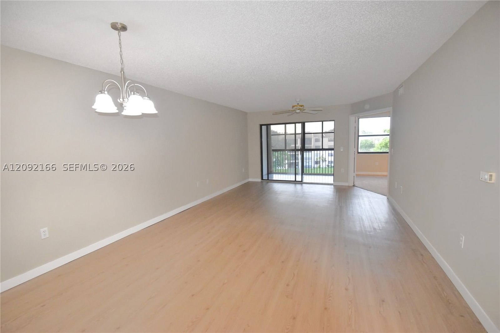 Real estate property located at 10360 30th Ct #405, Broward, Sunrise Lakes 167 Condo, Sunrise, FL