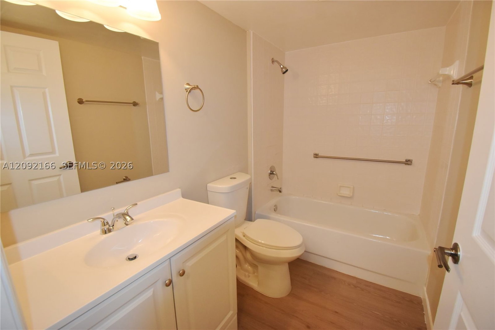 Real estate property located at 10360 30th Ct #405, Broward, Sunrise Lakes 167 Condo, Sunrise, FL