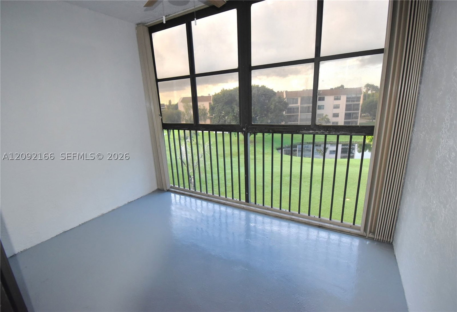 Real estate property located at 10360 30th Ct #405, Broward, Sunrise Lakes 167 Condo, Sunrise, FL