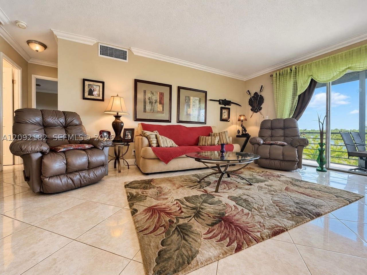 Real estate property located at 1000 14th Ave #703, Broward, Fairways Royale Condo, Hallandale Beach, FL