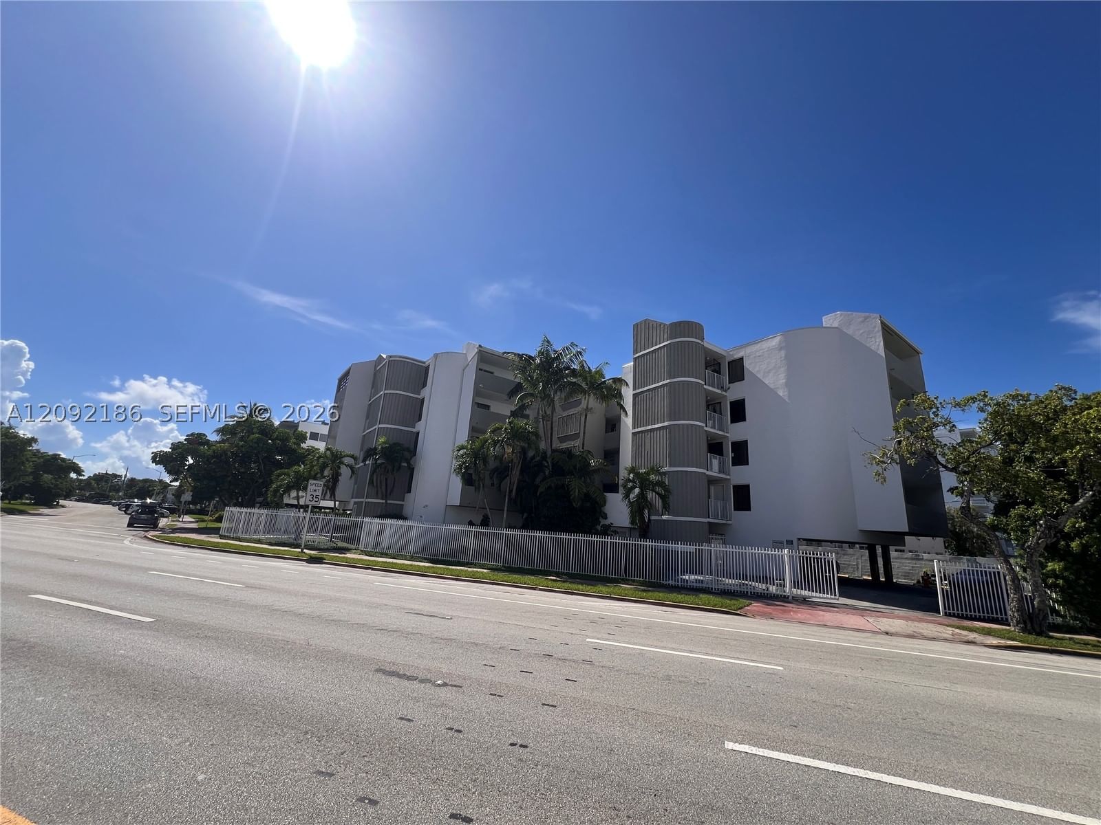 Real estate property located at 2000 Biarritz Dr #407, Miami-dade, Normandy Place Condo, Miami Beach, FL