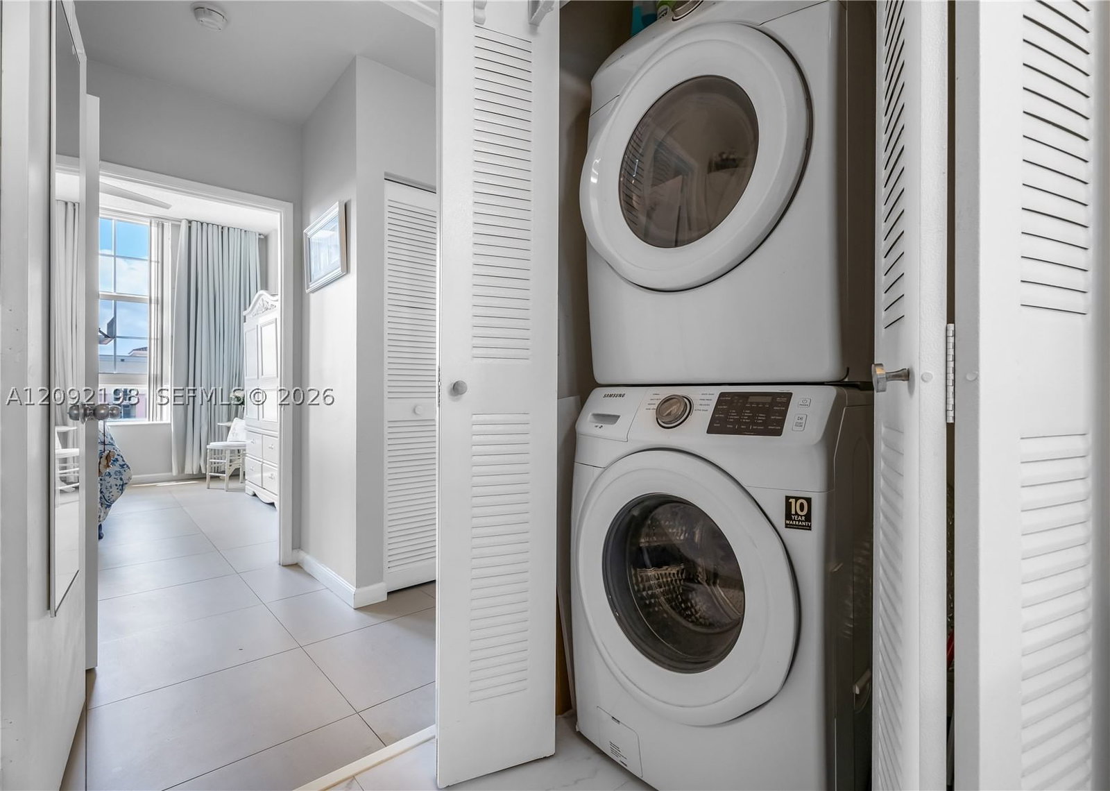 Real estate property located at 520 5th Ave #2713, Broward, Las Olas By The River, Fort Lauderdale, FL