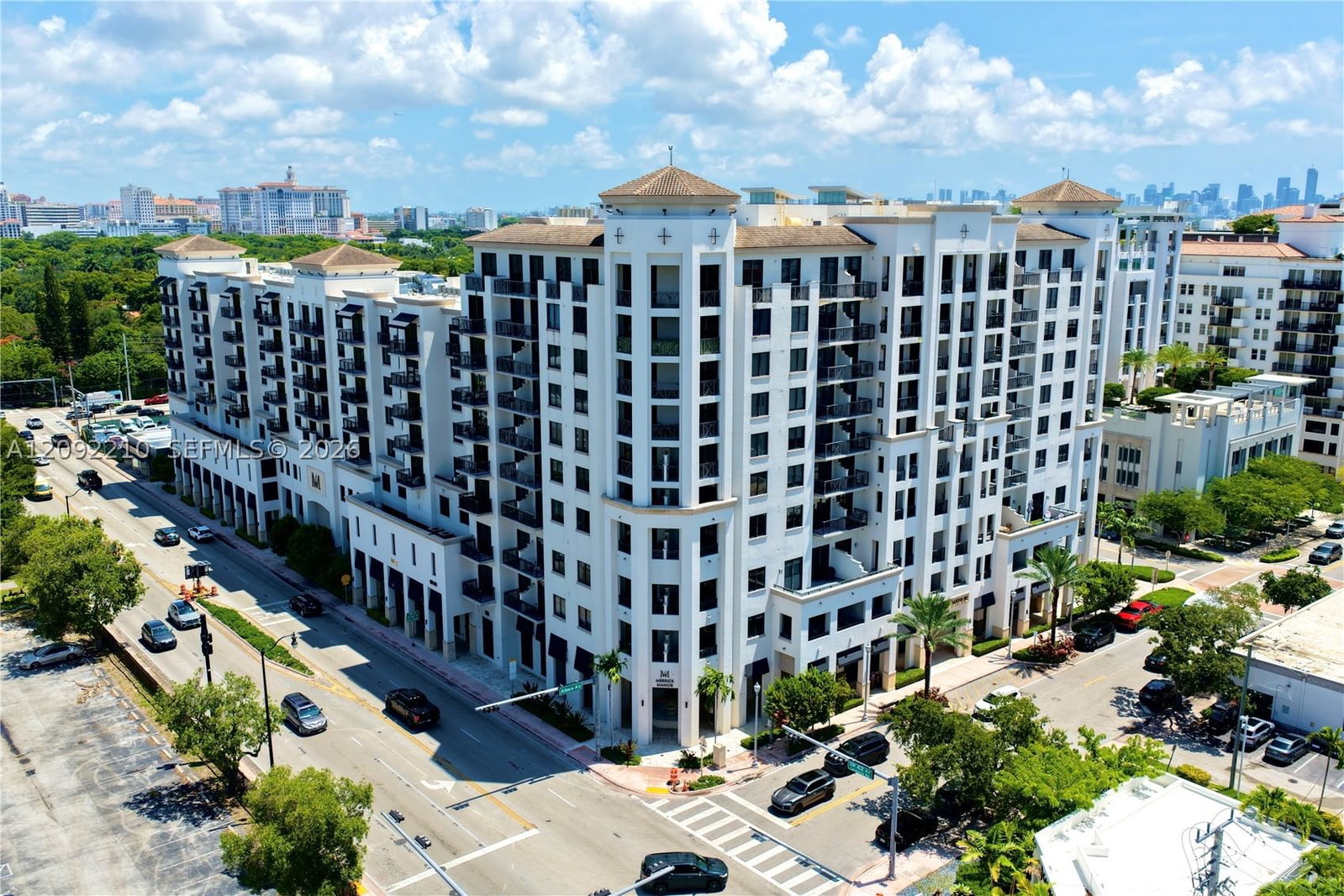 Real estate property located at 301 Altara Ave #418, Miami-dade, Merrick Manor Condo, Coral Gables, FL