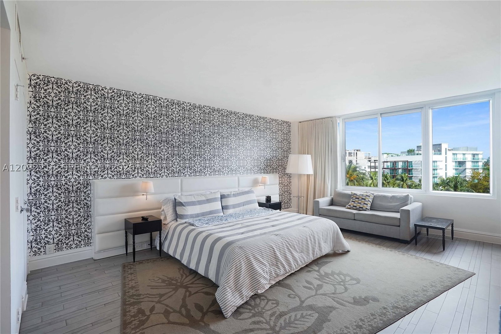 Real estate property located at 1100 West Ave #1115, Miami-dade, 1100 West Condo, Miami Beach, FL