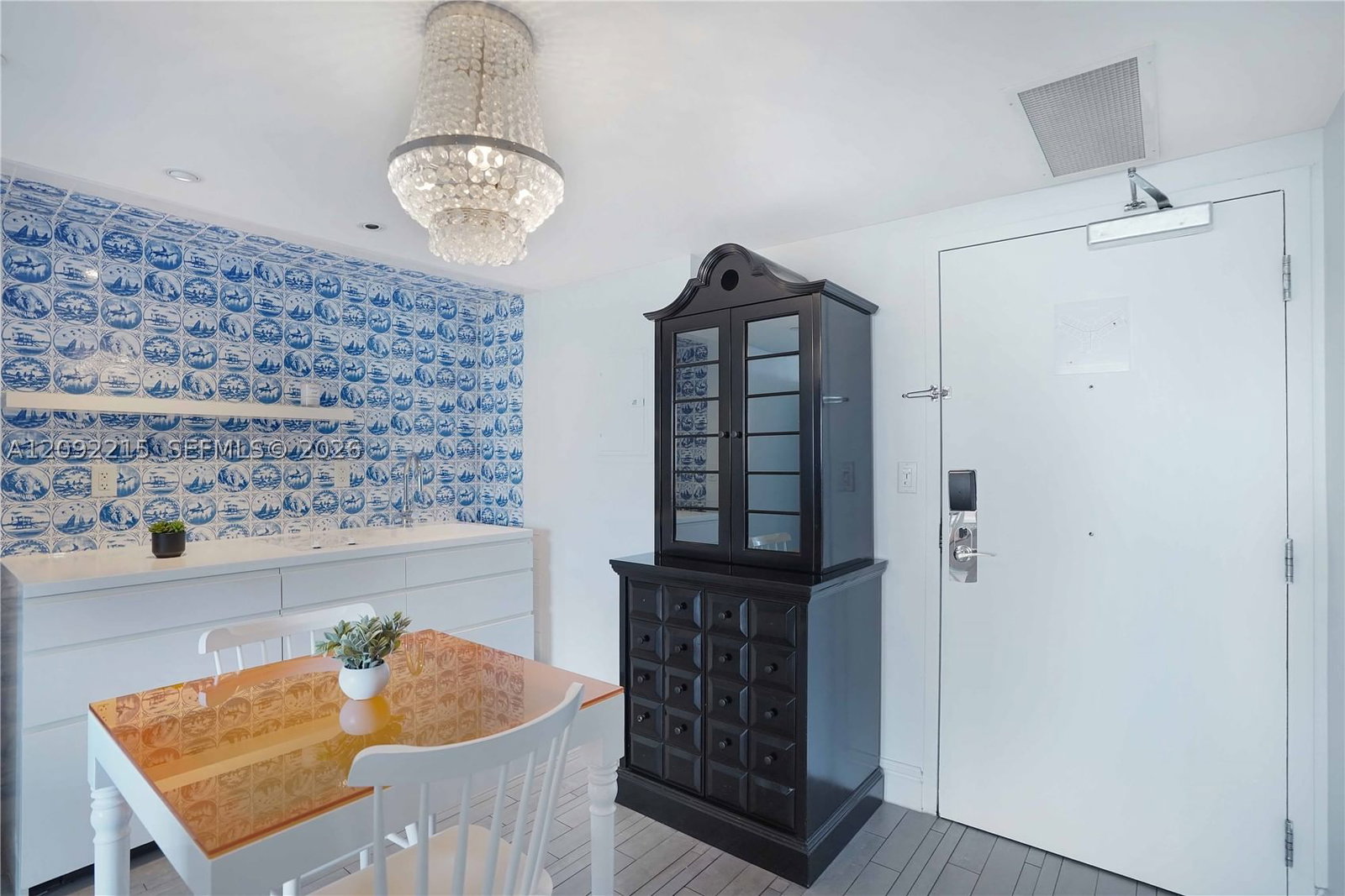 Real estate property located at 1100 West Ave #1115, Miami-dade, 1100 West Condo, Miami Beach, FL